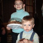 Люди і Суспільство: Святой Николай поздравил с праздником 70 многодетных семей на Крошне в Житомире