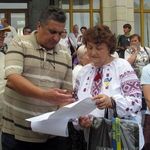 Держава і Політика: Жители Житомира вновь вышли на митинг против языкового законопроекта. ФОТО
