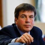 Суспільство і влада: Зубко требует от Азарова погасить работникам Житомирского ТТУ задолженность по зарплате
