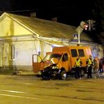 Надзвичайні події: В Житомире Газель с пассажирами врезалась в микроавтобус Nissan: есть пострадавшие. ФОТО