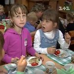 Люди і Суспільство: Детей в житомирских садиках перевели на вегетарианское меню. ВИДЕО