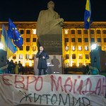 Держава і Політика: В центре Житомира около сотни активистов пришли поддержать Евромайдан