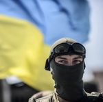 С сегодняшнего дня украинцы будут платить военный сбор