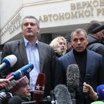 Кримінал: В Житомире арестовали недвижимость крымских сепаратистов Аксенова и Константинова