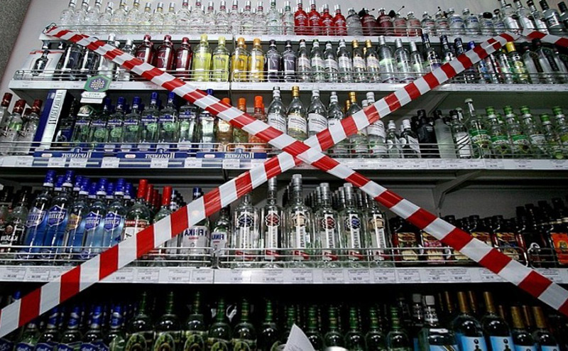 Місто і життя: В Житомире могут запретить продажу алкоголя военным
