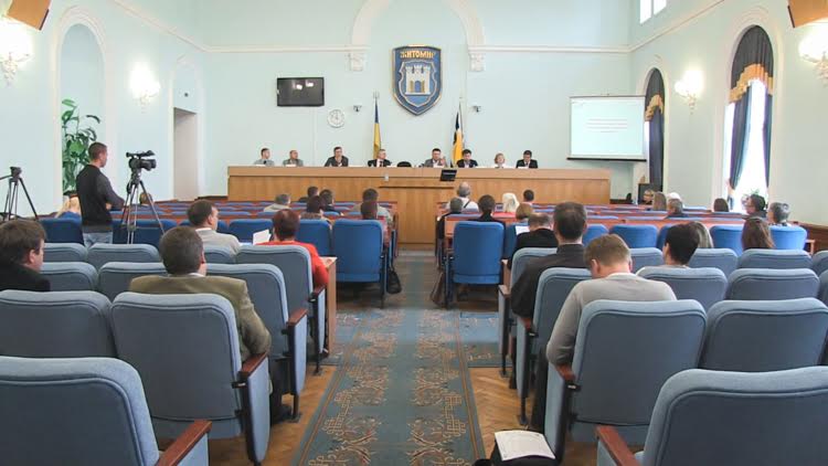 Суспільство і влада: 17 сентября в Житомире состоится внеочередная сессия горсовета