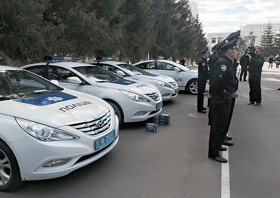 Місто і життя: ​Трассу между Житомиром и Киевом начали патрулировать 6 экипажей полиции. ФОТО