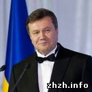 Суспільство і влада: Янукович с шестого раза записал новогоднее поздравление украинцам. ФОТО